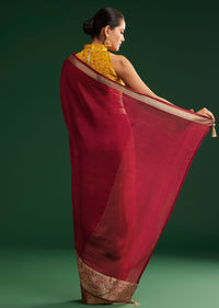 Maroon Dola Silk Saree With Zari Woven Border And Pallu