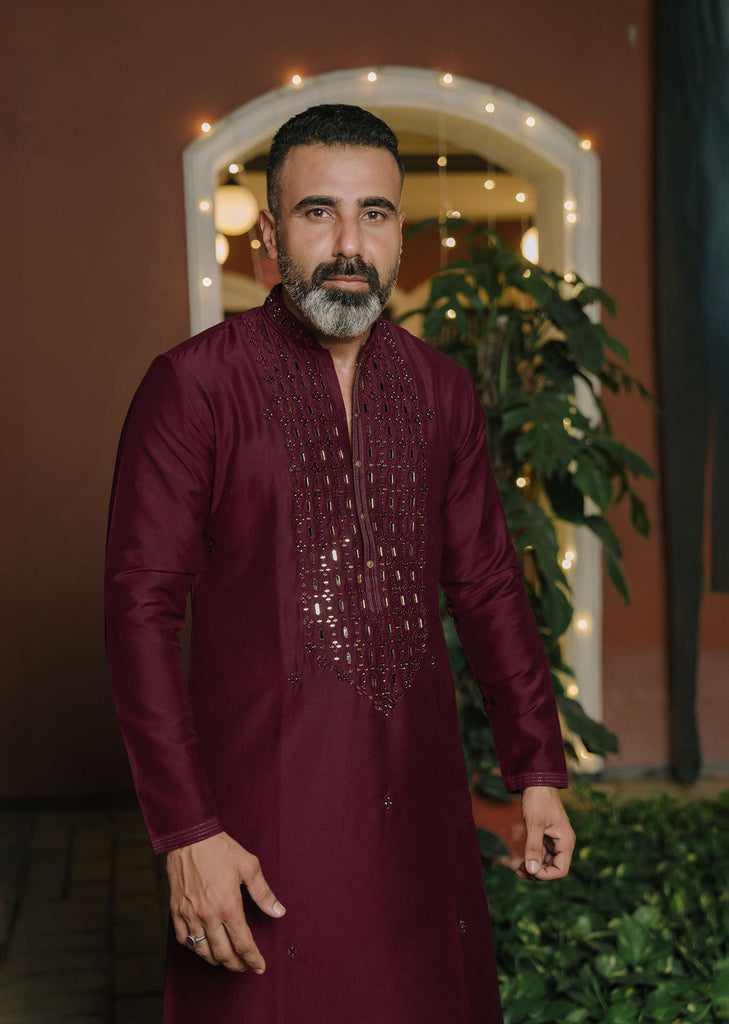 Maroon Red Kurta Set In Art Silk With Mirror Embroidery