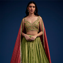 mehendi-lehenga
