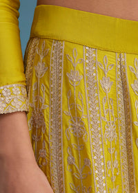 Mehendi Green Silk Palazzo Set With Contrasting Peach Dupatta