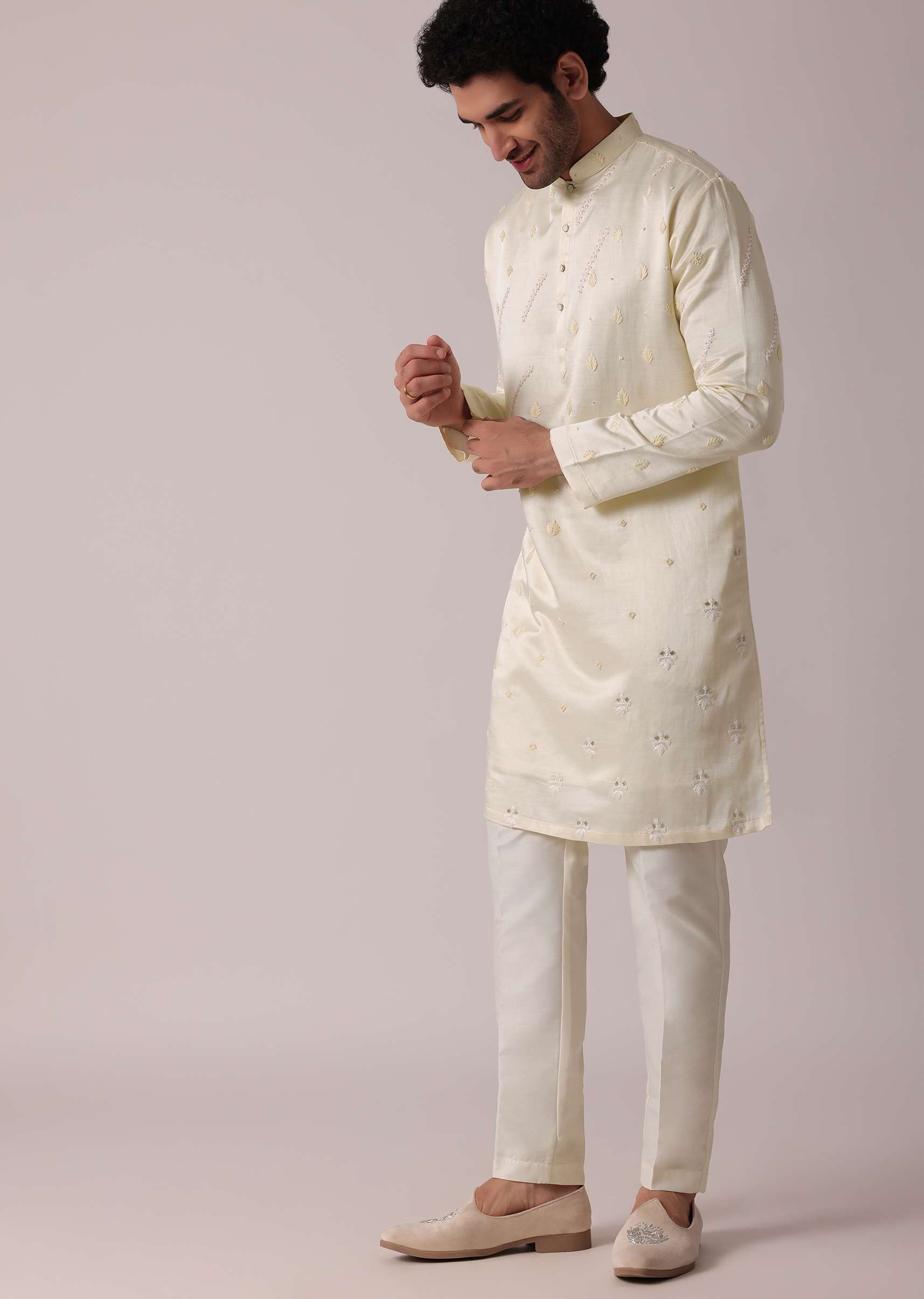 Men White Silk Kurta Set With Intricate Handwork