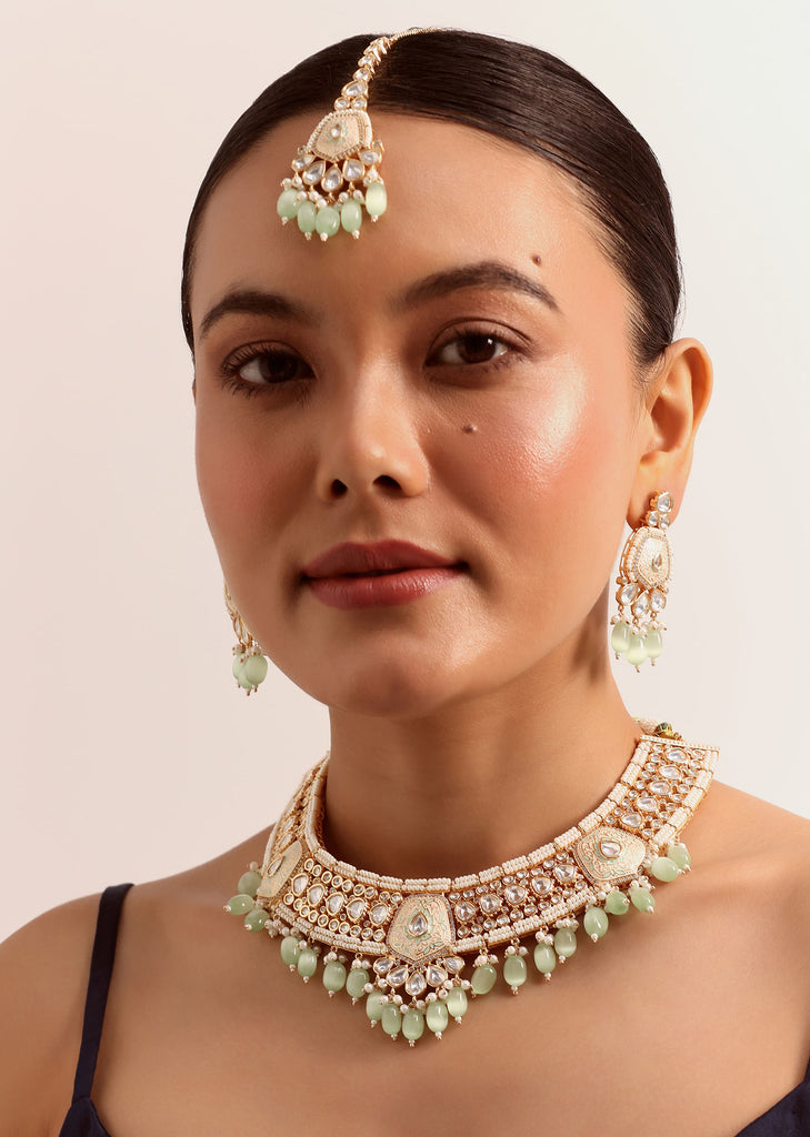 Mint Green And Gold Kundan Necklace Set In Mix Metal