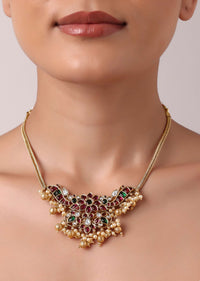 Multicolor Kundan Short Necklace Set With Pearls