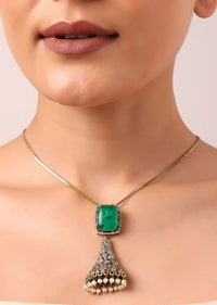 Multicolor Silver Kundan Pendant Necklace Set