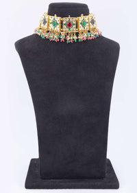 Navratna stone traditional chocker with kundan detailing only on kalki