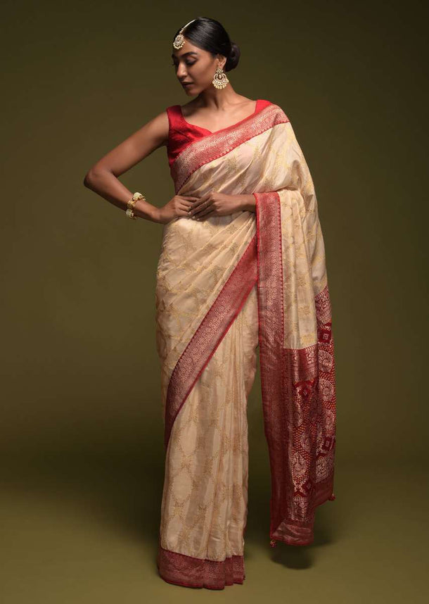 Off White Banarasi Saree In Silk Blend With Woven Mesh Jaal Online - Kalki Fashion