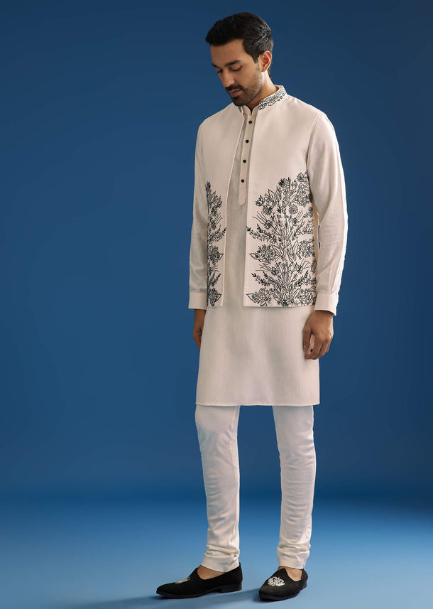 Off White Kurta Jacket Set With Machine Embroidery