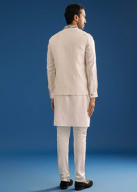 Off White Kurta Jacket Set With Machine Embroidery