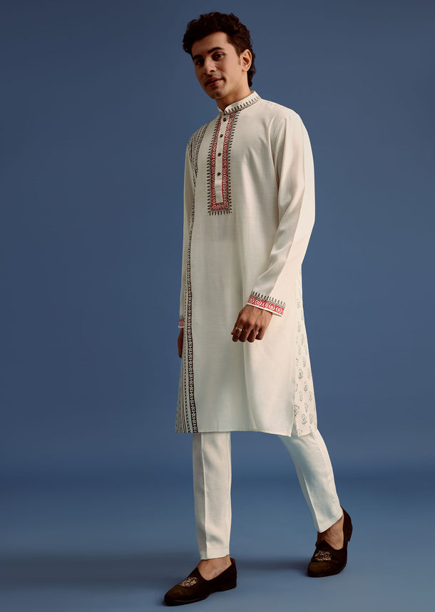 Off White Block Printed Kurta Set With Zari Hand Embroidery