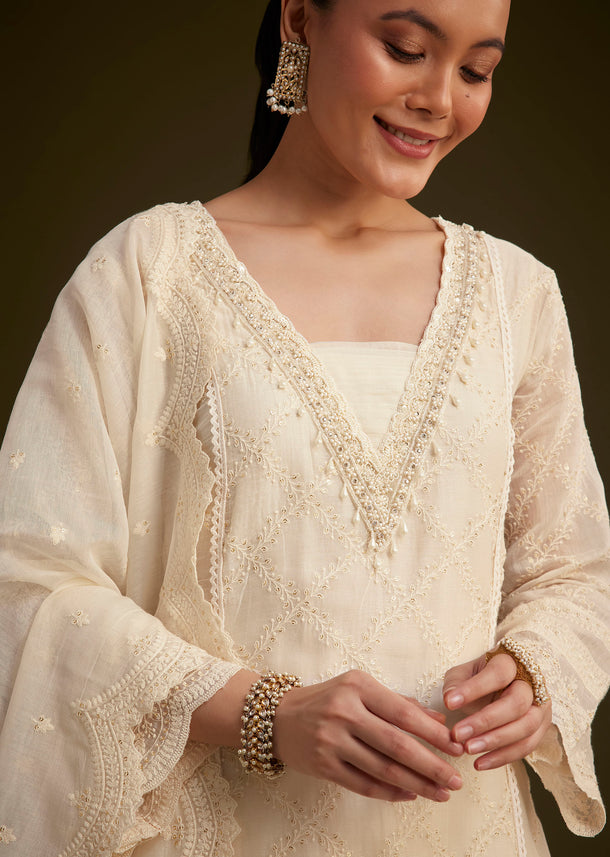 Off White Cotton Kurta Set With Scallop Dupatta