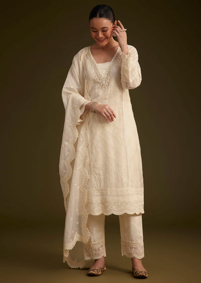 Off White Cotton Kurta Set With Scallop Dupatta