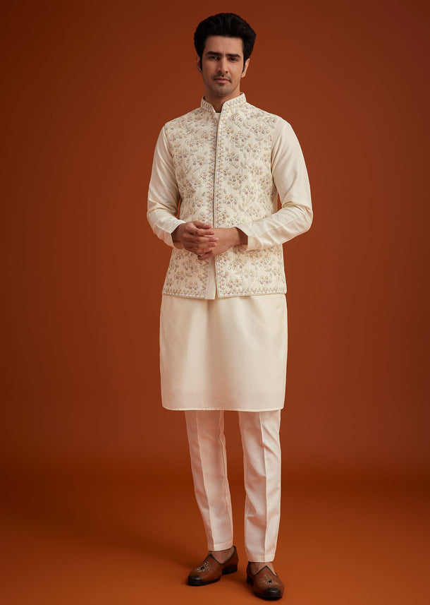 Off White Cotton Silk Jacket Set With Floral Zari Work