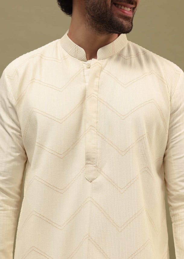 Off White Self Work Silk Kurta Set For Men