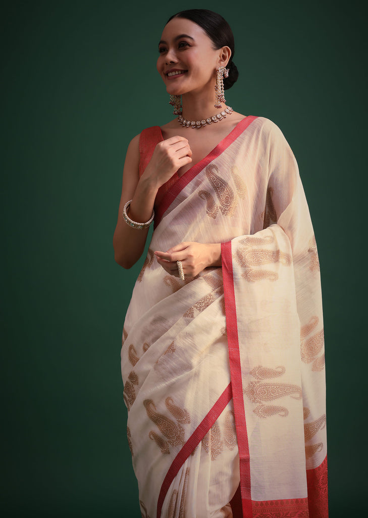 Off White Silk Handloom Saree With Contrast Colour Border And Pallu
