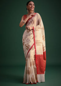 Off White Silk Handloom Saree With Contrast Colour Border And Pallu
