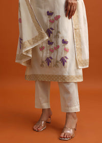 Off White Thread Weave Kurta Set With Dupatta