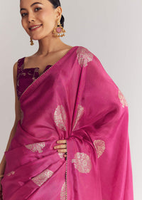 Onion Pink Brocade Saree With Gotapatti Border