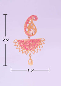 Paisley motif pink meenakari earring  with kundan stone enhancing the border only on kalki