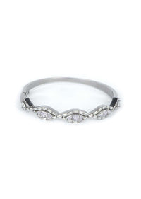 Gunmetal Grey Bracelet With Crystals And Bugle Beads In Argyle Pattern Online - Kalki Fashion