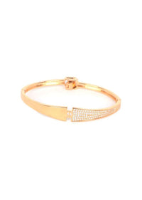 Gold Plated Bracelet With Stones In Half N' Half Pattern Online - Kalki Fashion