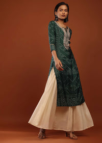 Deep Green Kurta In Cotton With Bandhani Print And Gotta Detailed Floral Neckline