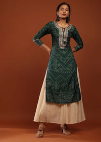Deep Green Kurta In Cotton With Bandhani Print And Gotta Detailed Floral Neckline