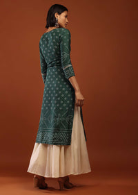 Deep Green Kurta In Cotton With Bandhani Print And Gotta Detailed Floral Neckline