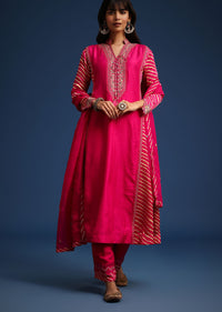 Pink Embroidered Kurta Set With Leheriya Print Panel In Raw Silk