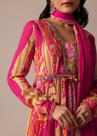 Pink Floral Print Kurta Set In Chiffon