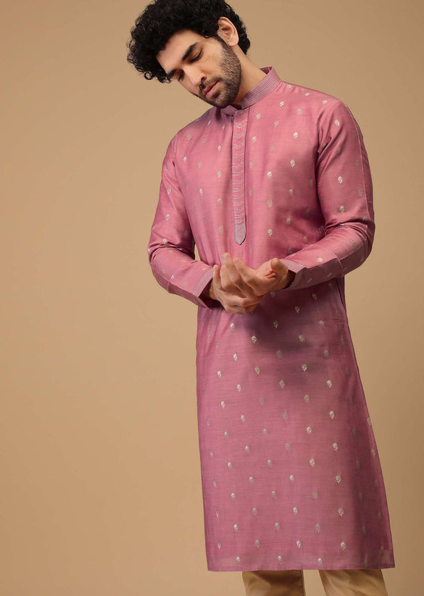 Pink Handwoven Silk Kurta Set With Printed Buttis