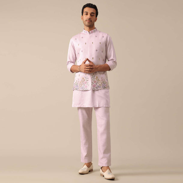 Pink Jacket And Kurta Set With Floral Motif Thread Work