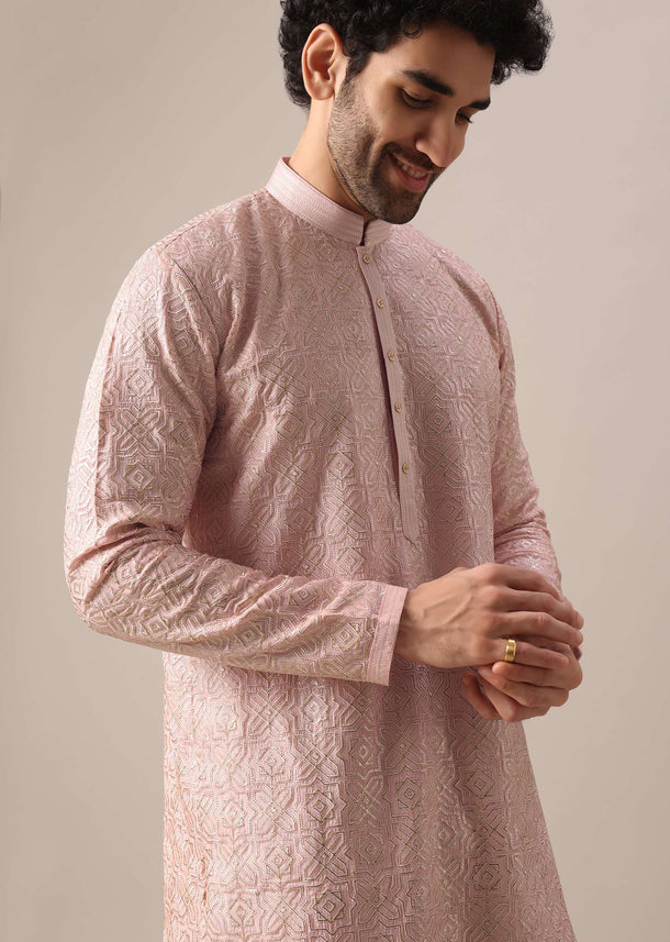 Pink Kurta Set In Silk With Embroidered Detail