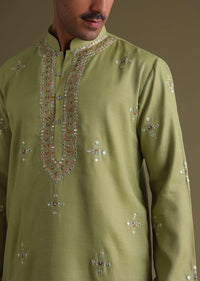 Pista Green Kurta Set In Silk With Mirror Embroidery