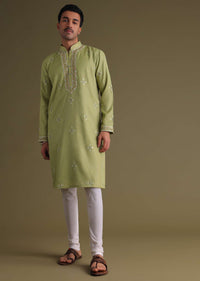 Pista Green Kurta Set In Silk With Mirror Embroidery