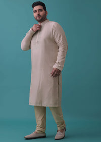Powder Pink Silk Kurta Set With Thread And Zari Embroidery
