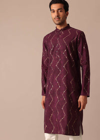 Wine Foil Printed Kurta And Pant Set In Silk