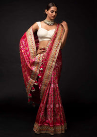 Rani Pink Saree In Silk With Ikkat Weaved Patola Pattern And Embroidery Work Online - Kalki Fashion