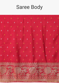 Red Bandhani Saree With Weave Detail And Unstitched Blouse Piece