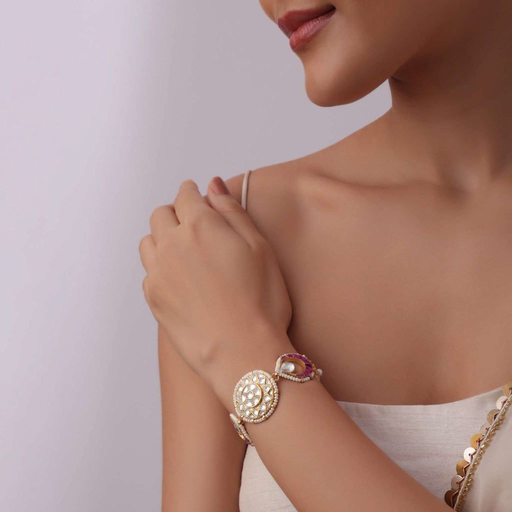 Red Kundan Bracelet With Meenakari In Gold Finished Mix Metal