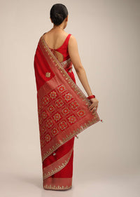 Red Saree In Silk With Brocade Geometric Design On The Pallu And Gotta Embroidery