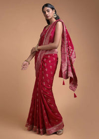 Scarlet Red Saree In Silk With Weaved Floral Buttis And Bandhani Printed Pallu Online - Kalki Fashion