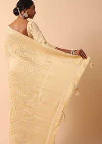 White Banarasi Khaddi Saree With Unstitched Blouse Fabric