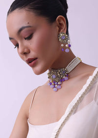 Two Tone Finish Kundan Choker Set In Mix Metal