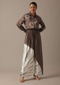 Brown Bandhani And Leheriya Shirt And Pant Set With Tie-Dye Shibhori Work