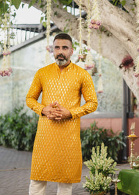 Yellow Kurta Set With Sequin Embellishments