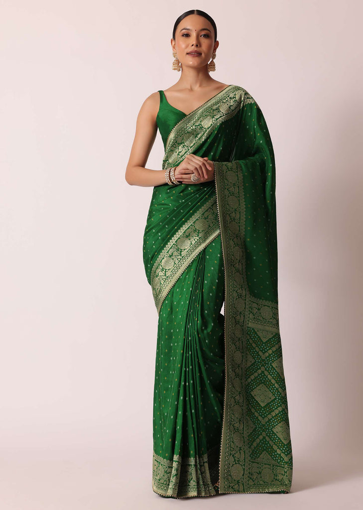 Green Bandhani Silk Saree With Woven Motif And Unstitched Blouse Piece