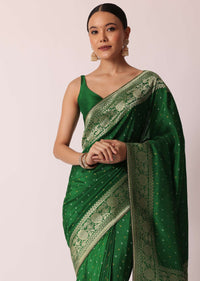 Green Bandhani Silk Saree With Woven Motif And Unstitched Blouse Piece