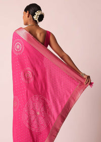 Pink Bandhani Saree With Woven Motifs And Unstitched Blouse Piece