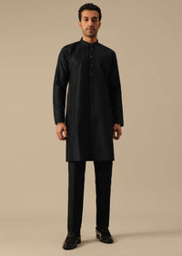 Black Aari Embroidered Kurta Set In Dupion Silk