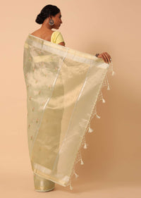 White Kora Silk Woven Saree With Floral Motif Work And Unstitched Blouse Piece